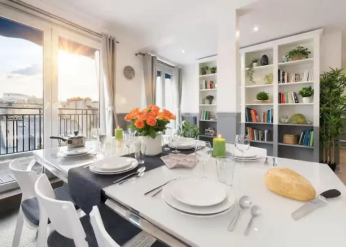 Luxurious 130 M Terrace Champs-elysees 아파트 파리